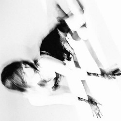 Love, Mary - Боса